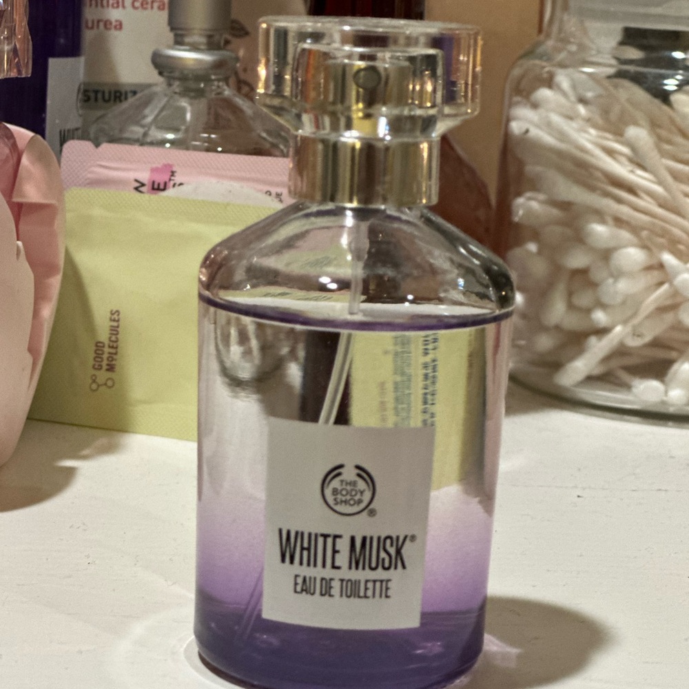 The body shop white musk toilet discontinued